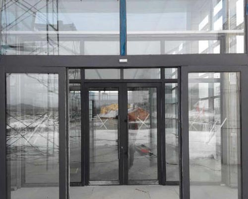 銅門、氟碳門系