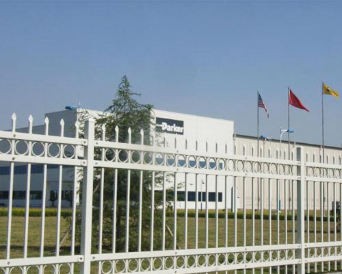 PVC圍欄、草坪